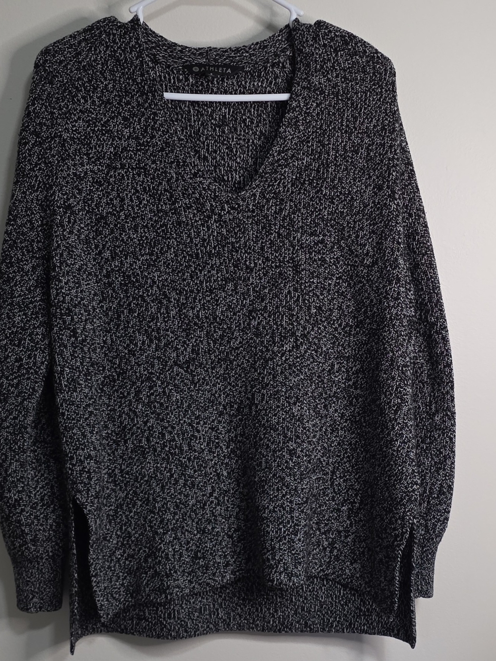 Athleta Women’s Black & White Marled V-Neck Sweater